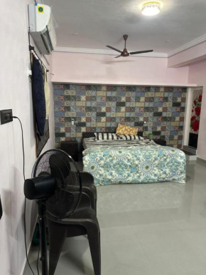 PARVATHY MURUGAN COTTAGE-2ND FLOOR